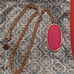 Kendra Scott necklace